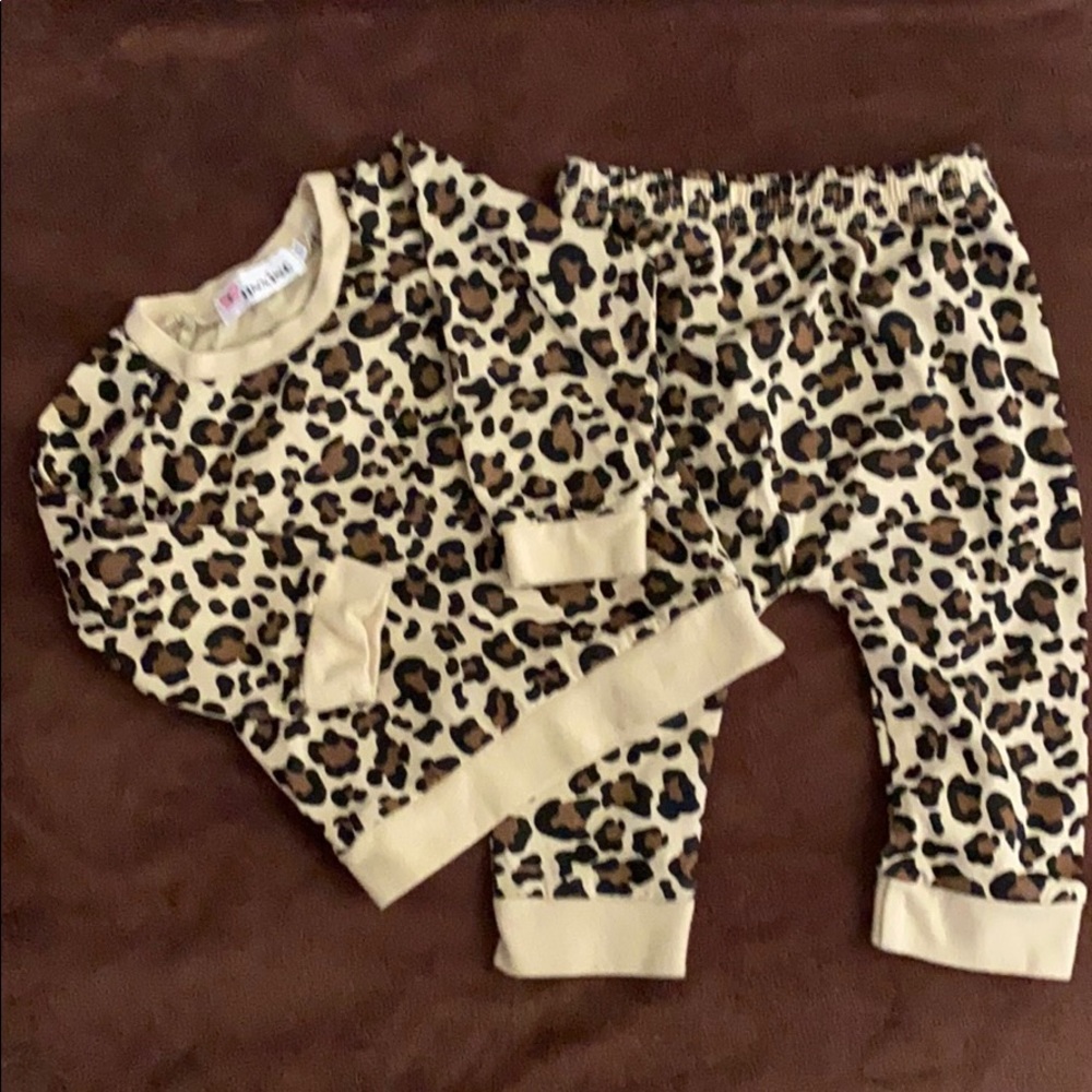 2 piece jogger, 2T